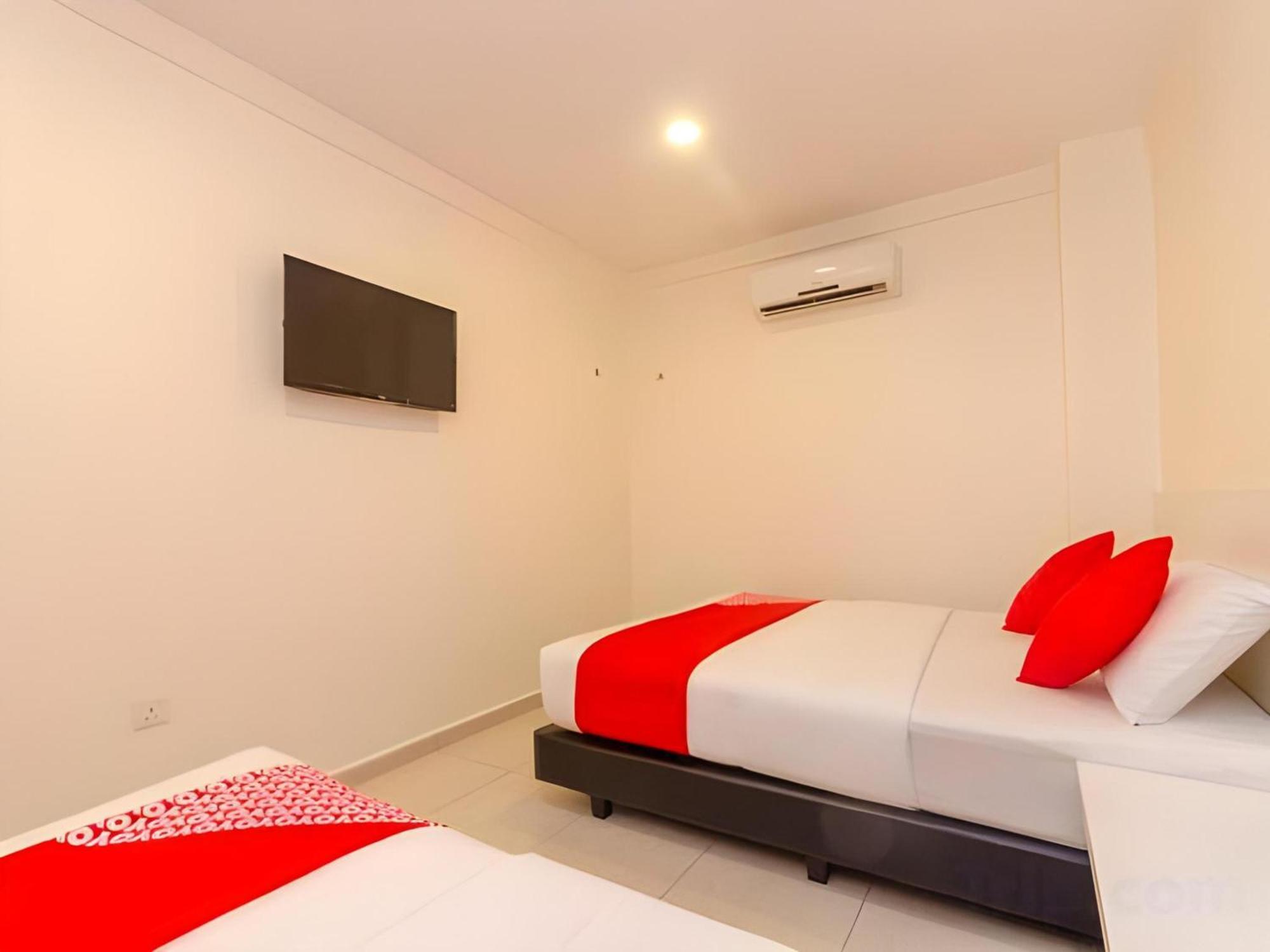 Skudai Hotel Esterno foto