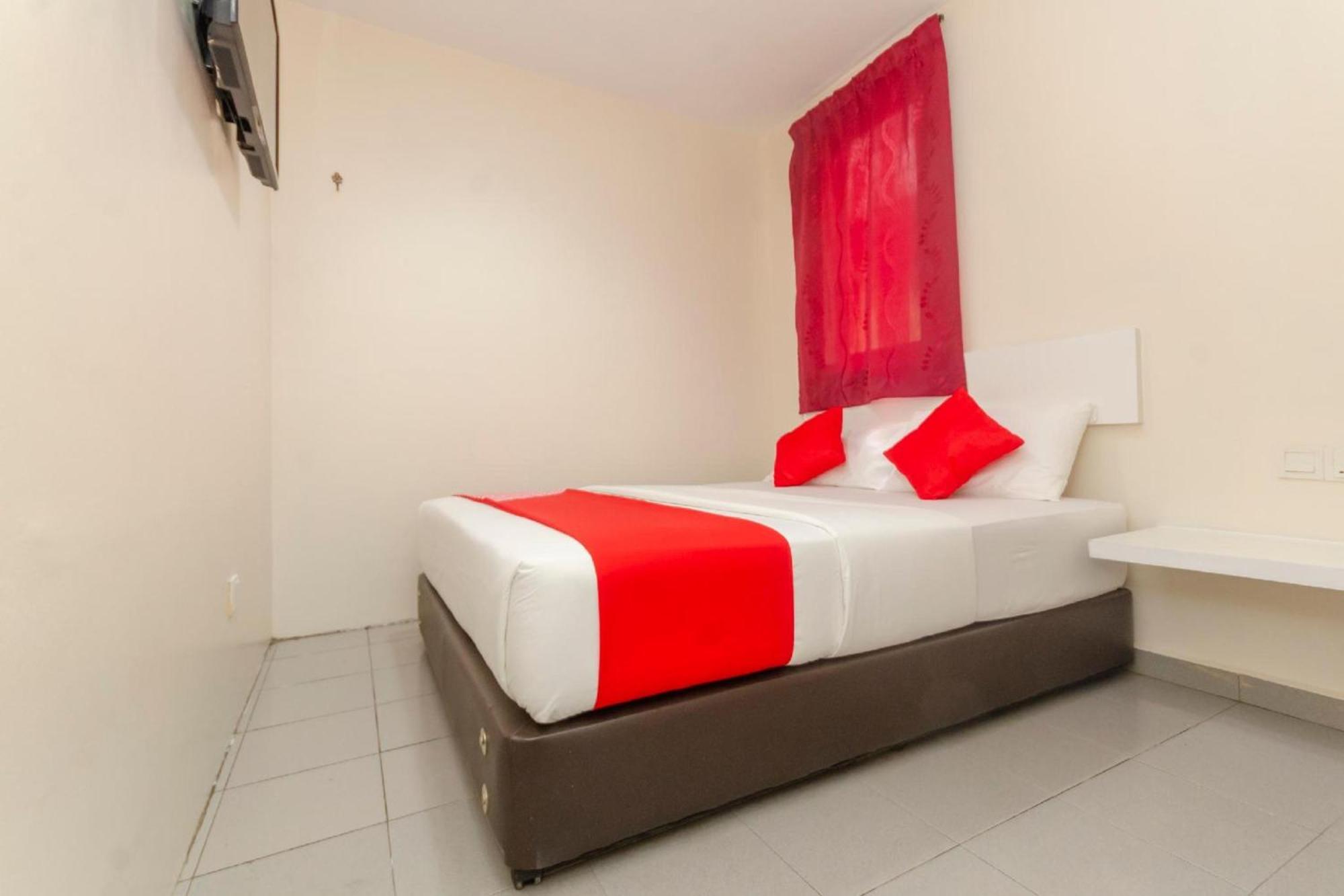 Skudai Hotel Esterno foto