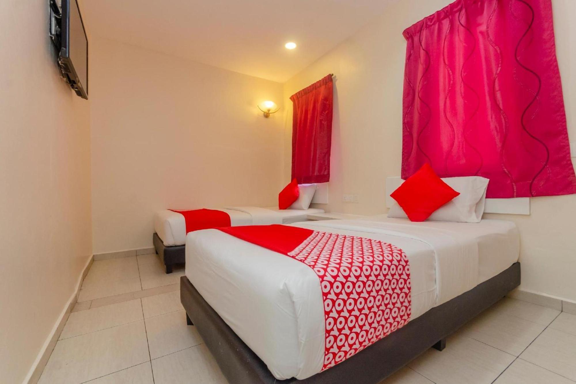 Skudai Hotel Esterno foto