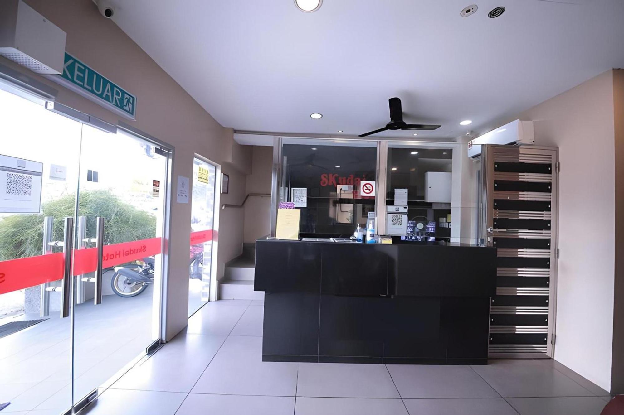 Skudai Hotel Esterno foto
